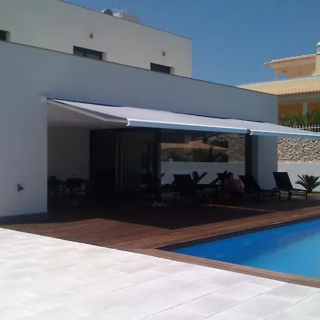 Silva * アルマカオ・デ・ペラ